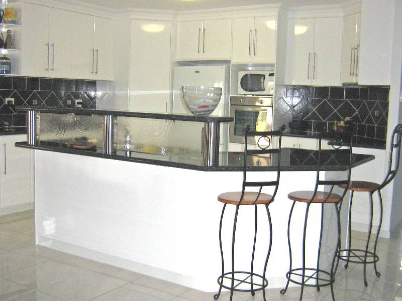 91 Victor Avenue, Glenella QLD 4740