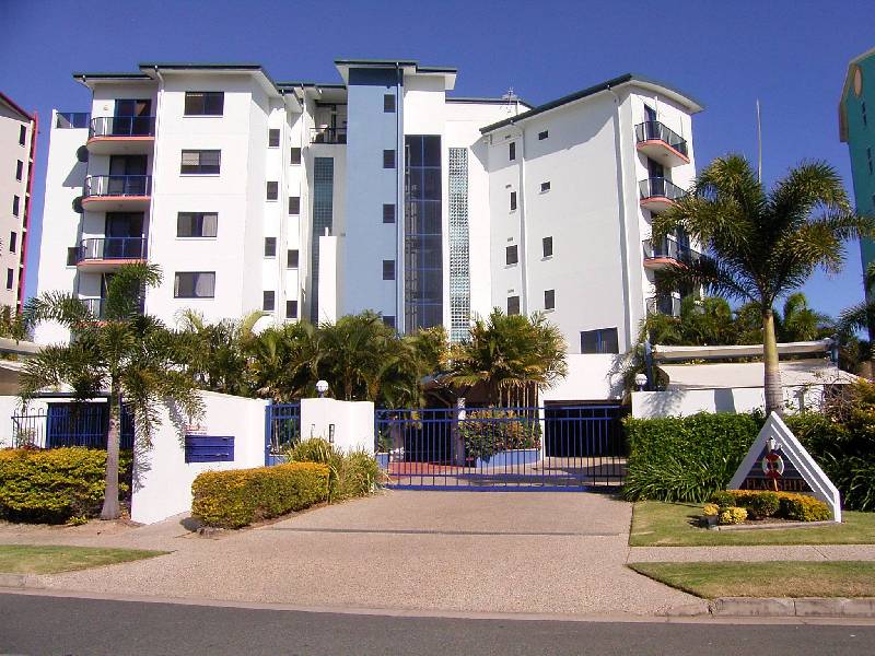 . Megan Place, Mackay QLD 4740