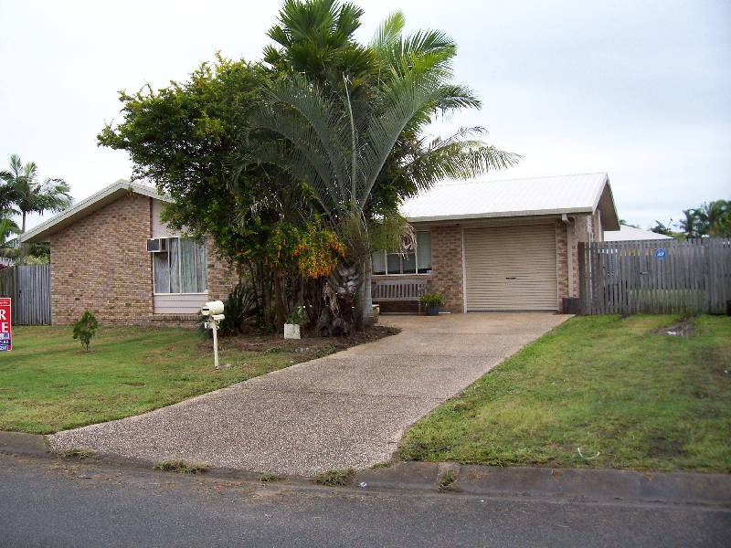 25 Waratah Street, Beaconsfield QLD 4740