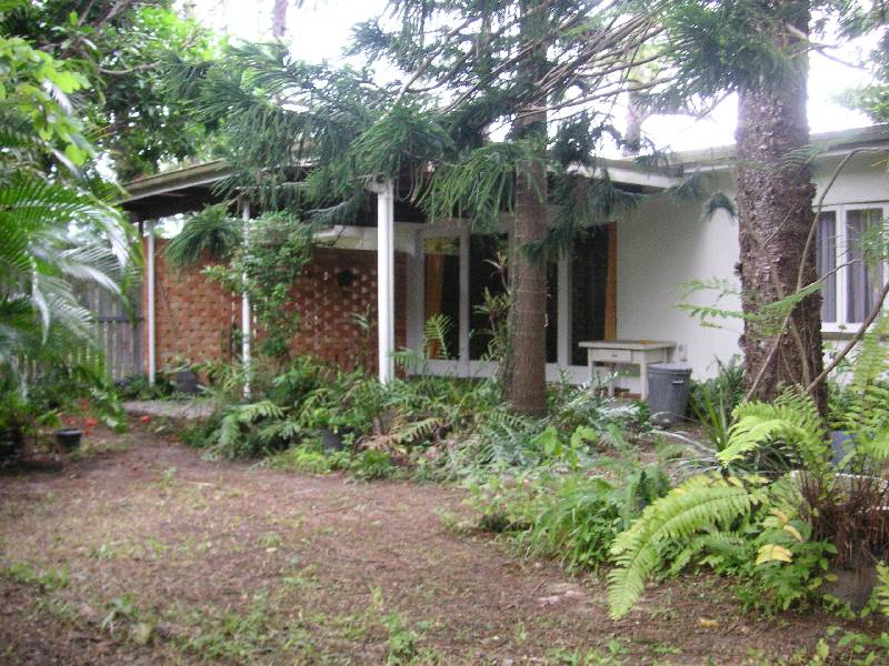 6 McMahon Street, Andergrove QLD 4740