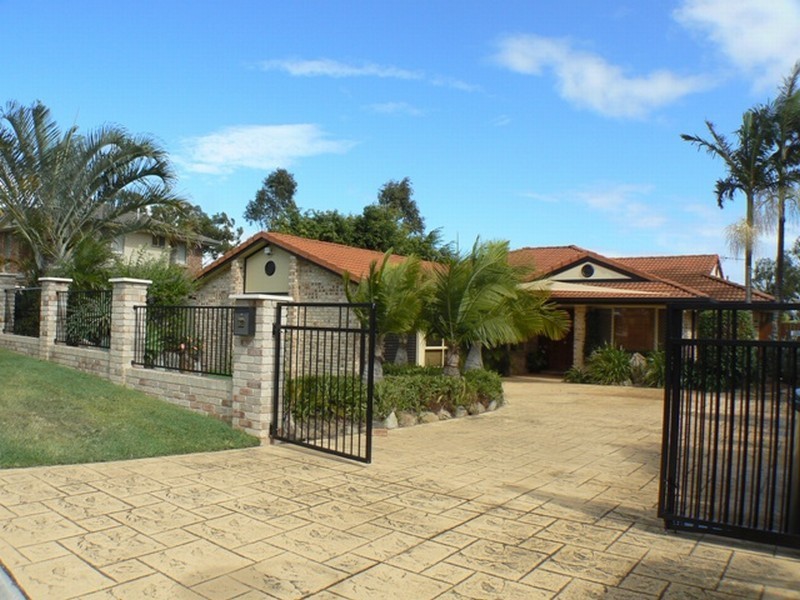 51 Overland Drive, Edens Landing QLD 4207