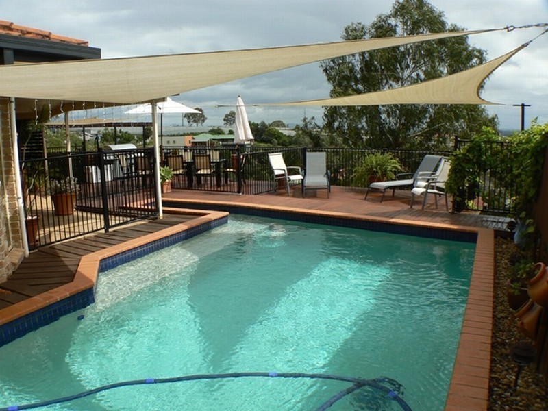 51 Overland Drive, Edens Landing QLD 4207