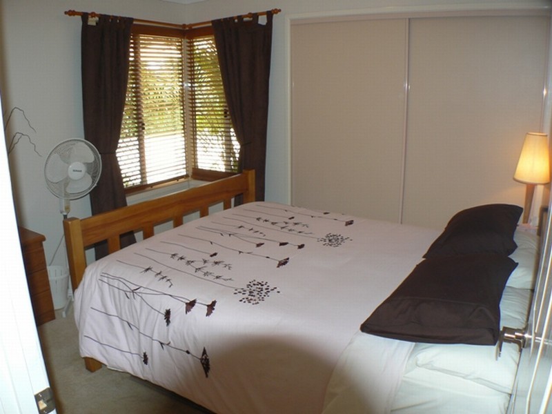 51 Overland Drive, Edens Landing QLD 4207