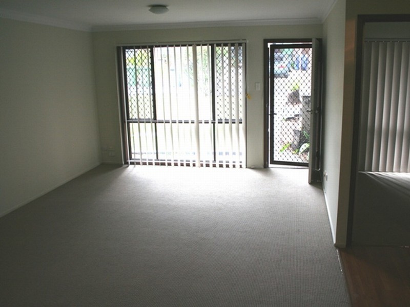 4/31 Nyanza Street, Woodridge QLD 4114