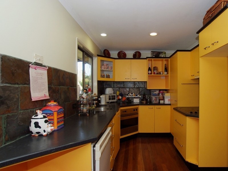 21 Winona Street, Shailer Park QLD 4128