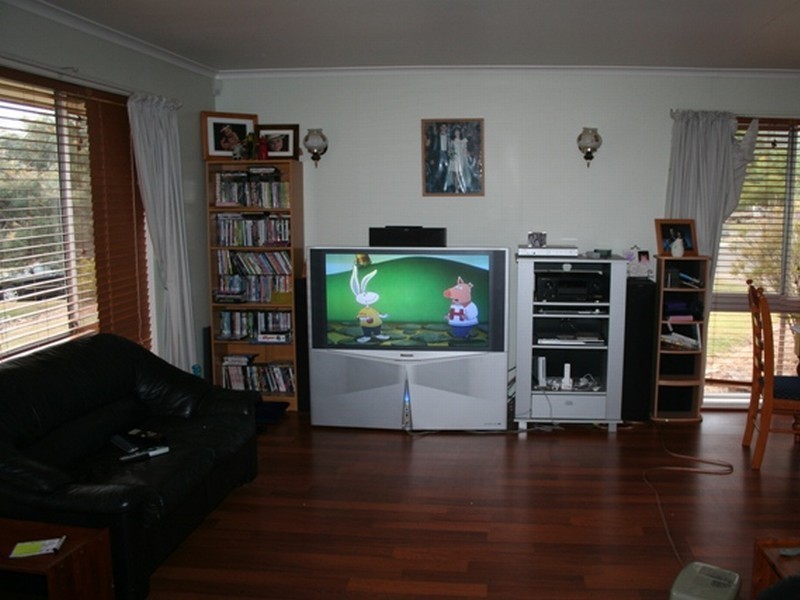 19 Jilbard Drive, Springwood QLD 4127