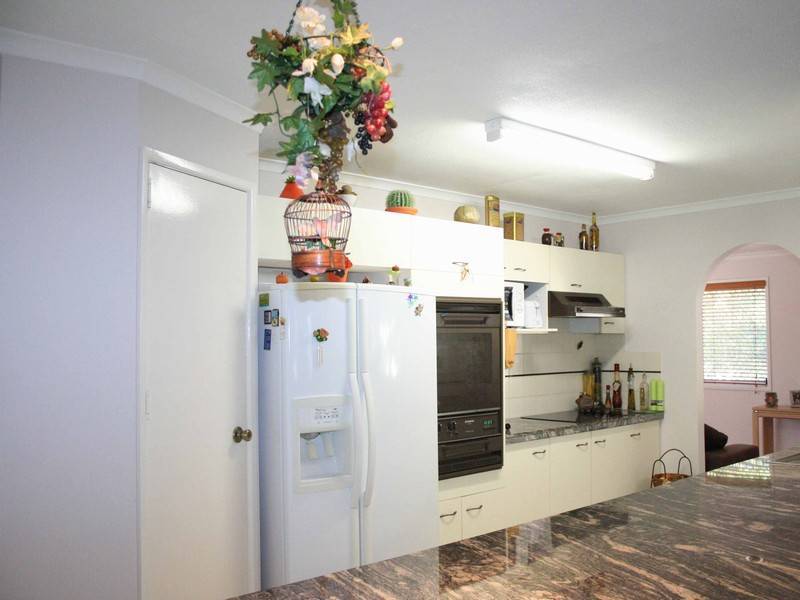 Mount Warren Park QLD 4207