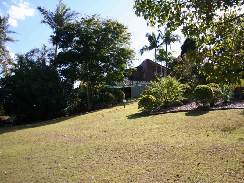 Tanah Merah QLD 4128