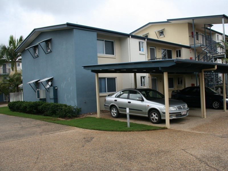 33/66 University Drive, Meadowbrook QLD 4131