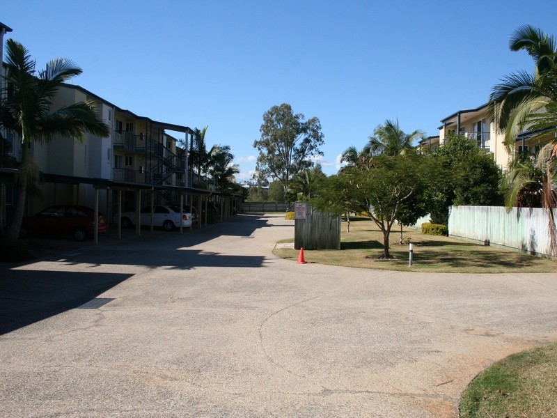 33/66 University Drive, Meadowbrook QLD 4131