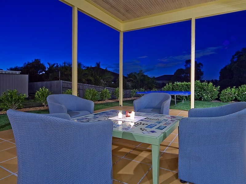 94 Hibiscus Close, Wishart QLD 4122