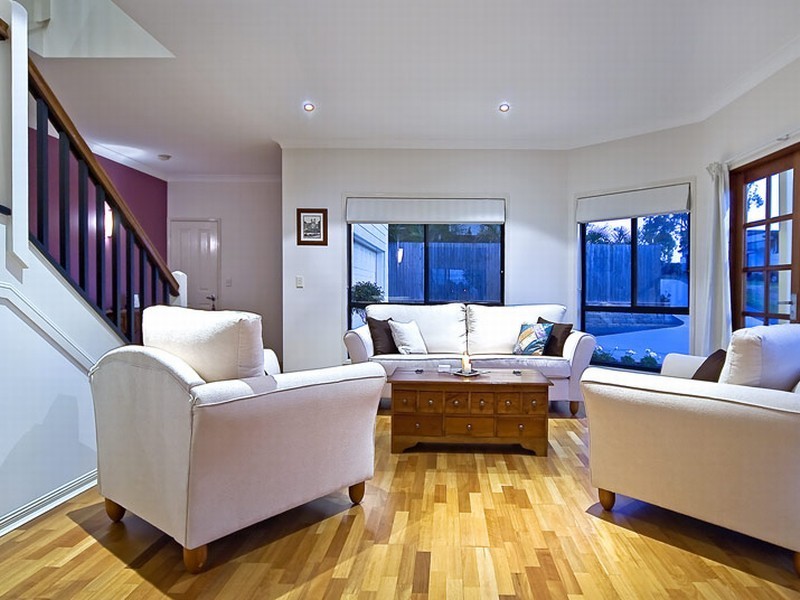 94 Hibiscus Close, Wishart QLD 4122