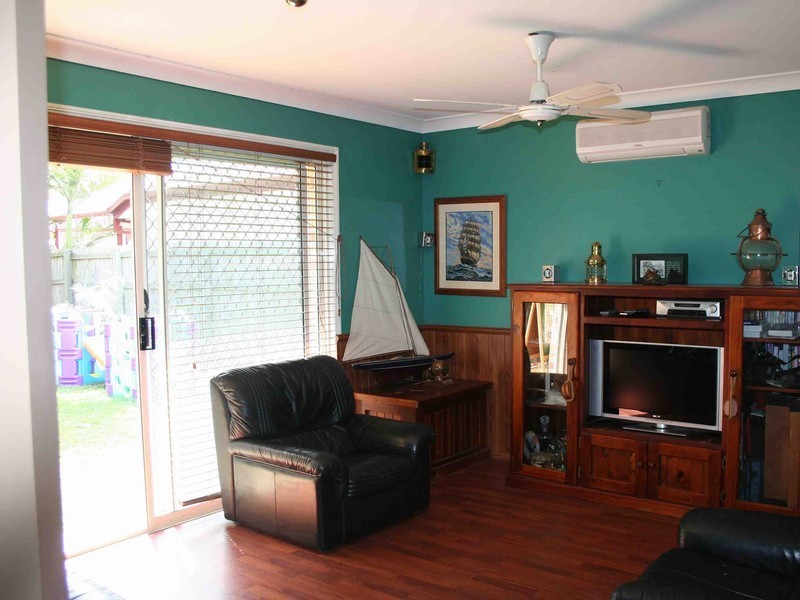 Tanah Merah QLD 4128