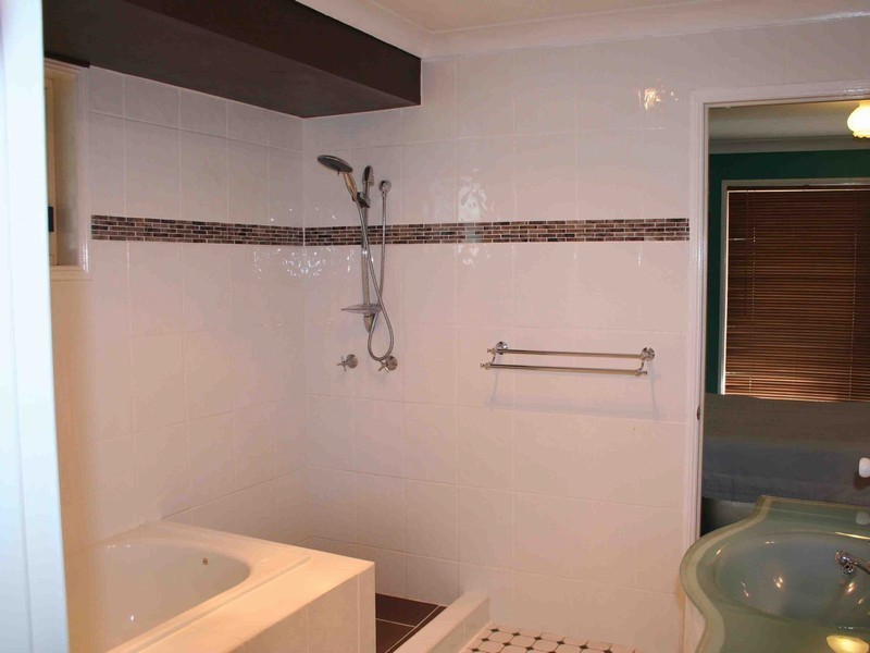 Tanah Merah QLD 4128