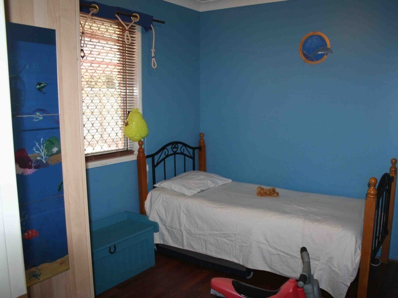 Tanah Merah QLD 4128