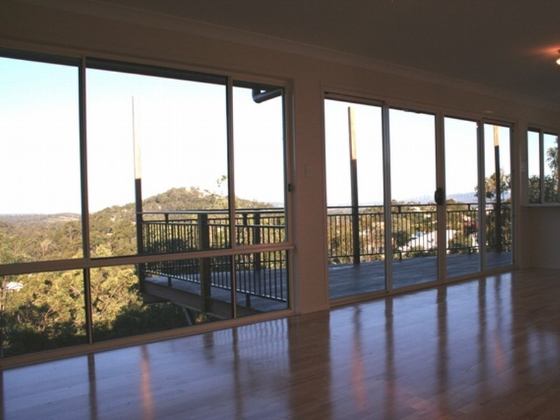 27 Kimberley Drive, Shailer Park QLD 4128