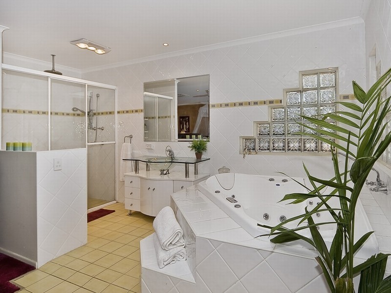 Tanah Merah QLD 4128