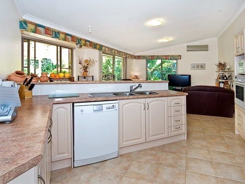 97 Dewar Drive, Loganholme QLD 4129