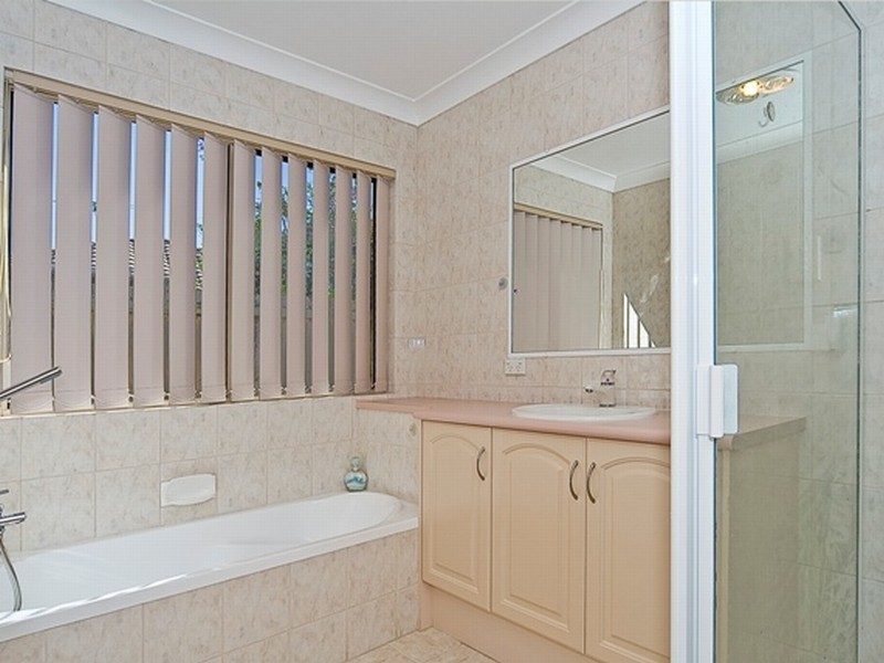 97 Dewar Drive, Loganholme QLD 4129