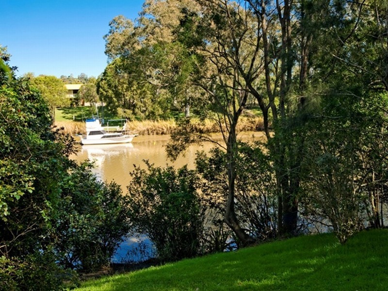 97 Dewar Drive, Loganholme QLD 4129