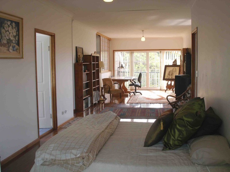 4 Riviera Court, Cornubia QLD 4130