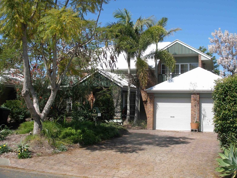 4 Riviera Court, Cornubia QLD 4130