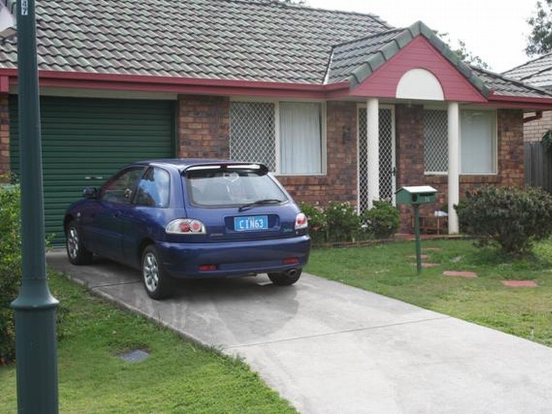 16 Lansdown Road, Waterford West QLD 4133