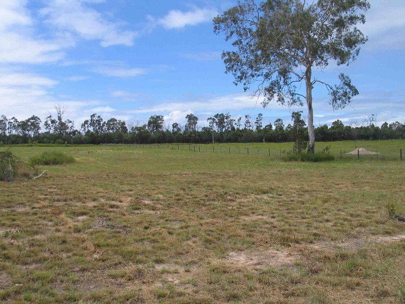 16 Oaks Drive, Burrum Heads QLD 4659