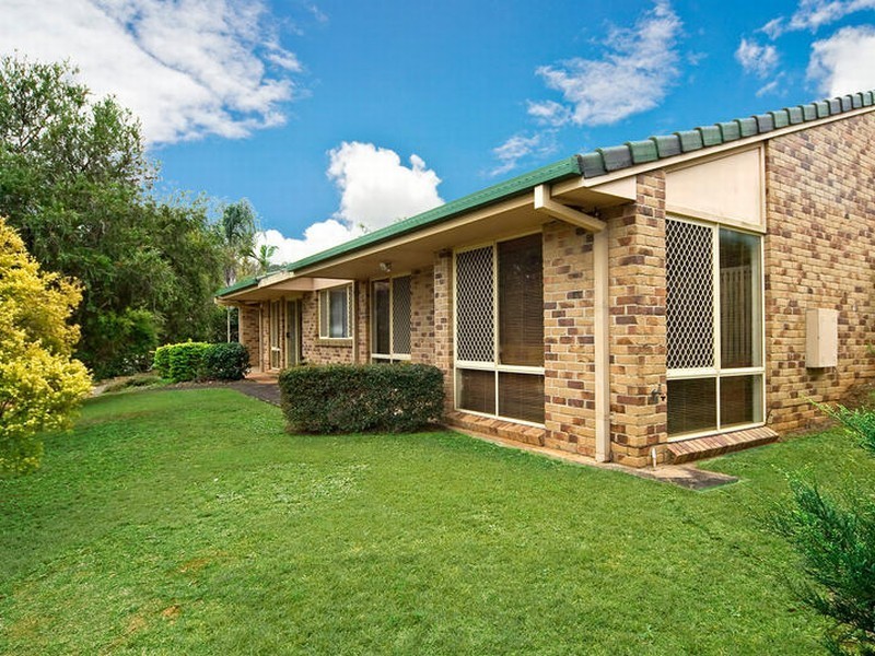 13 Hinchcliffe Street, Tanah Merah QLD 4128