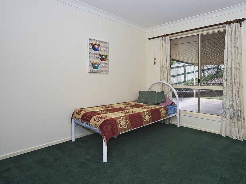 13 Hinchcliffe Street, Tanah Merah QLD 4128