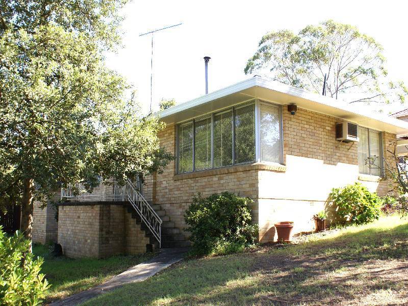 100 Reilleys Road, Winston Hills NSW 2153