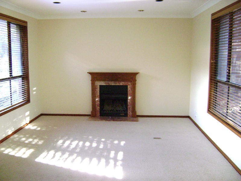 12 Bennett Place, Castle Hill NSW 2154