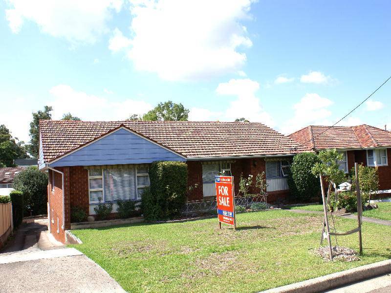 28 Niblick Crescent, Oatlands NSW 2117