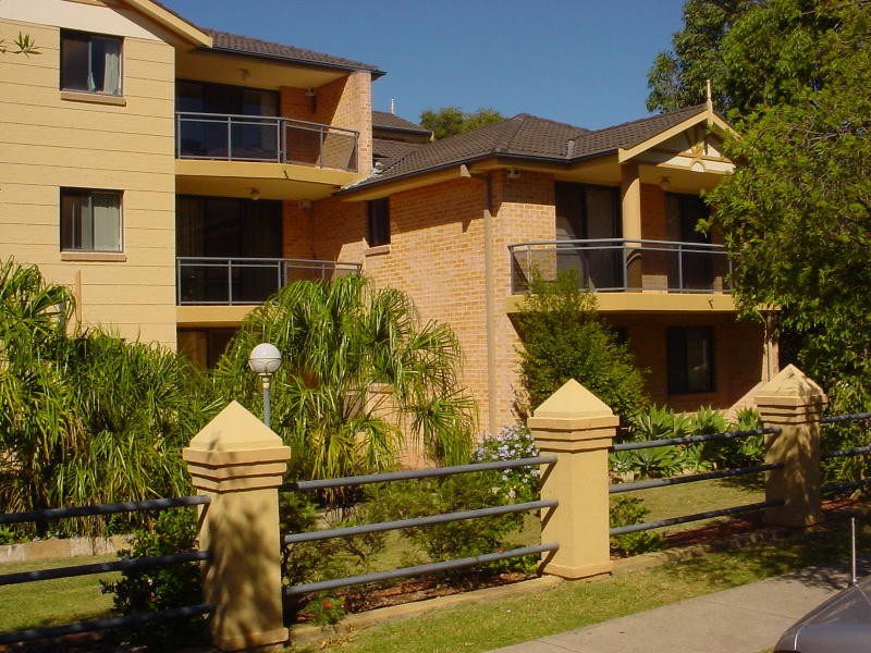 4/34-38 Hassall Street, Westmead NSW 2145