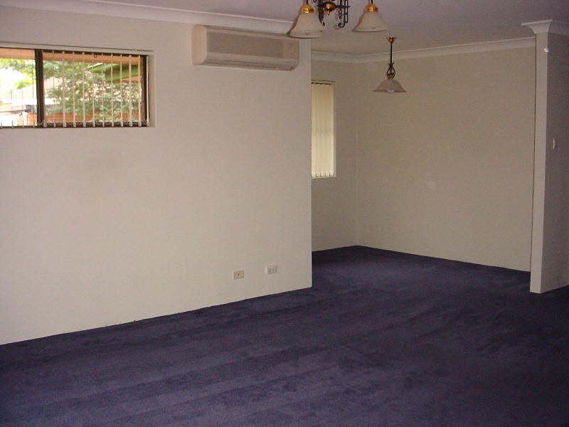 4/7-9 Conie Avenue, Baulkham Hills NSW 2153