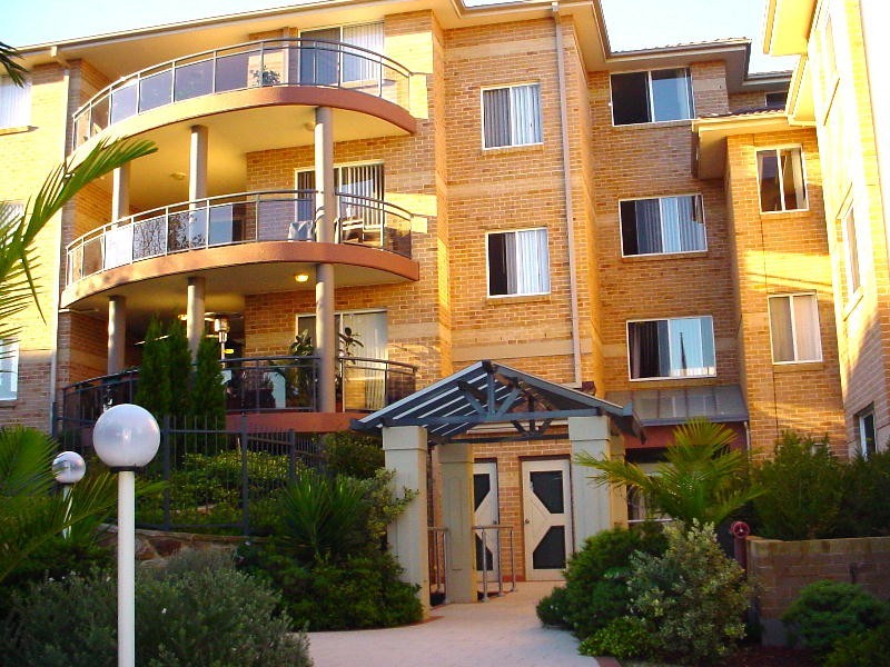 9/8-14 Mercer Street, Castle Hill NSW 2154