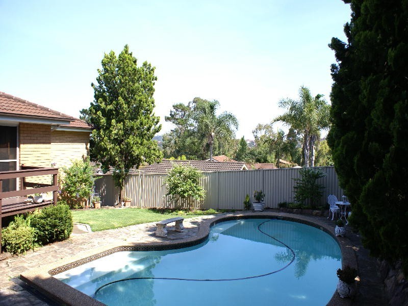 17 Jamberoo Avenue, Baulkham Hills NSW 2153