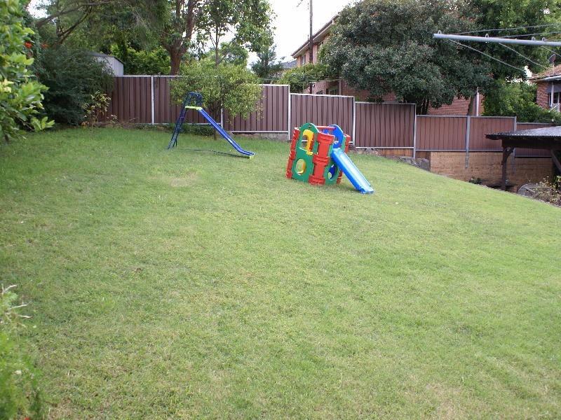 4 Mackillop Drive, Baulkham Hills NSW 2153