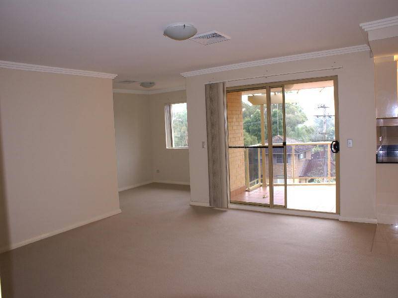 13/17-21  Meryll Avenue, Baulkham Hills NSW 2153