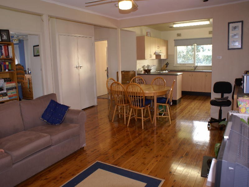 35 Sarah Crescent, Baulkham Hills NSW 2153