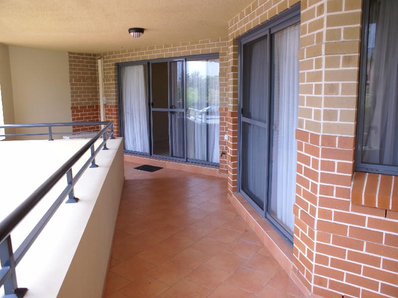 1/2-6 Sherwin Avenue, Castle Hill NSW 2154