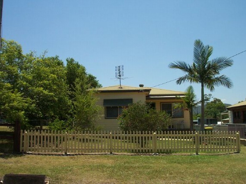 6 Karuah Street, Allworth NSW 2425