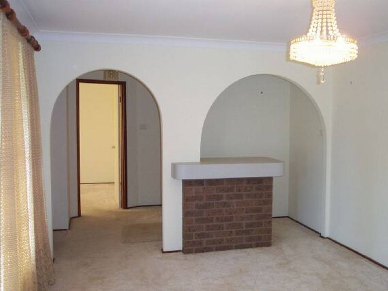 24 Memorial Avenue, Stroud NSW 2425