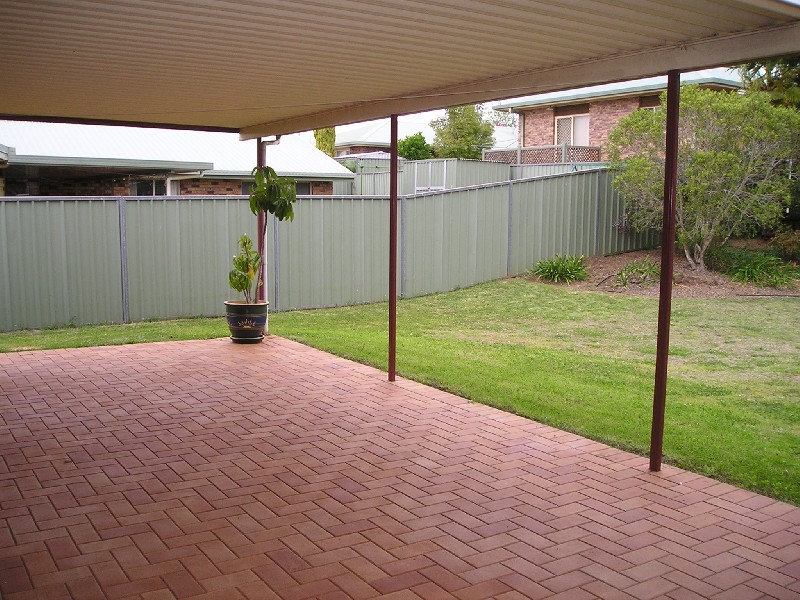 Middle Ridge QLD 4350