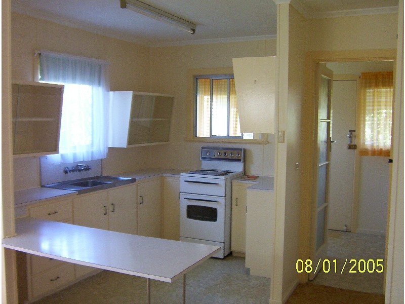Centenary Heights QLD 4350