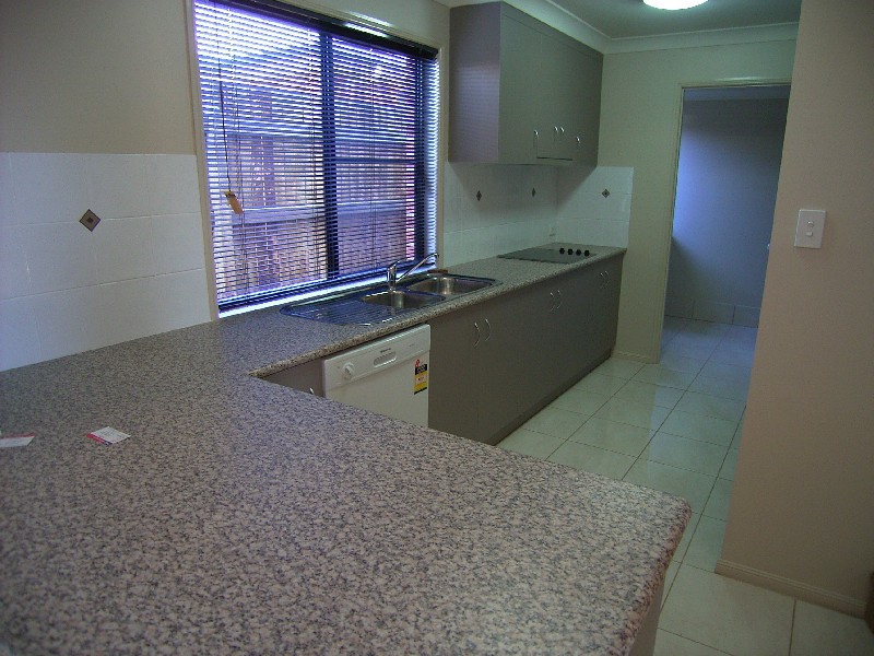 Kearneys Spring QLD 4350