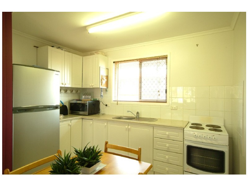 4/10 Buckland Street, Harristown QLD 4350