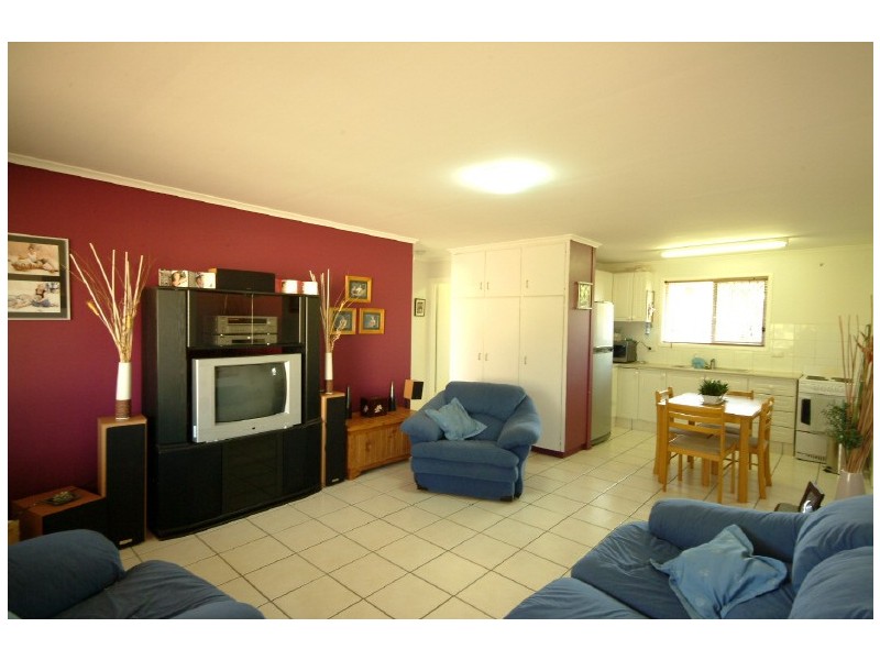 4/10 Buckland Street, Harristown QLD 4350