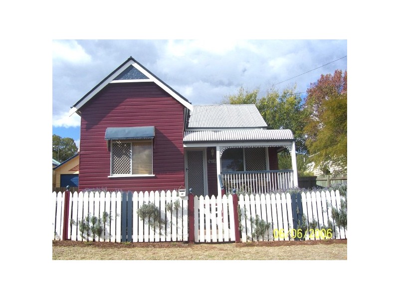 Mount Lofty QLD 4350