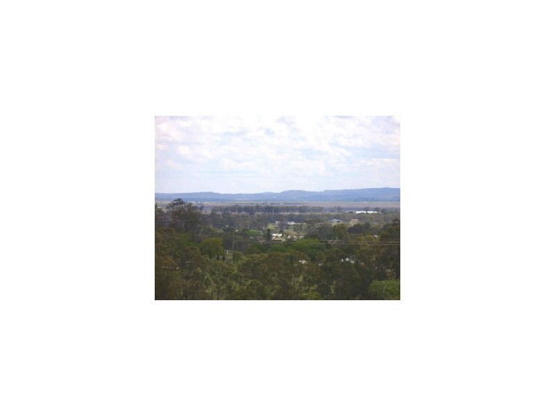 171 Handley Street, Darling Heights QLD 4350